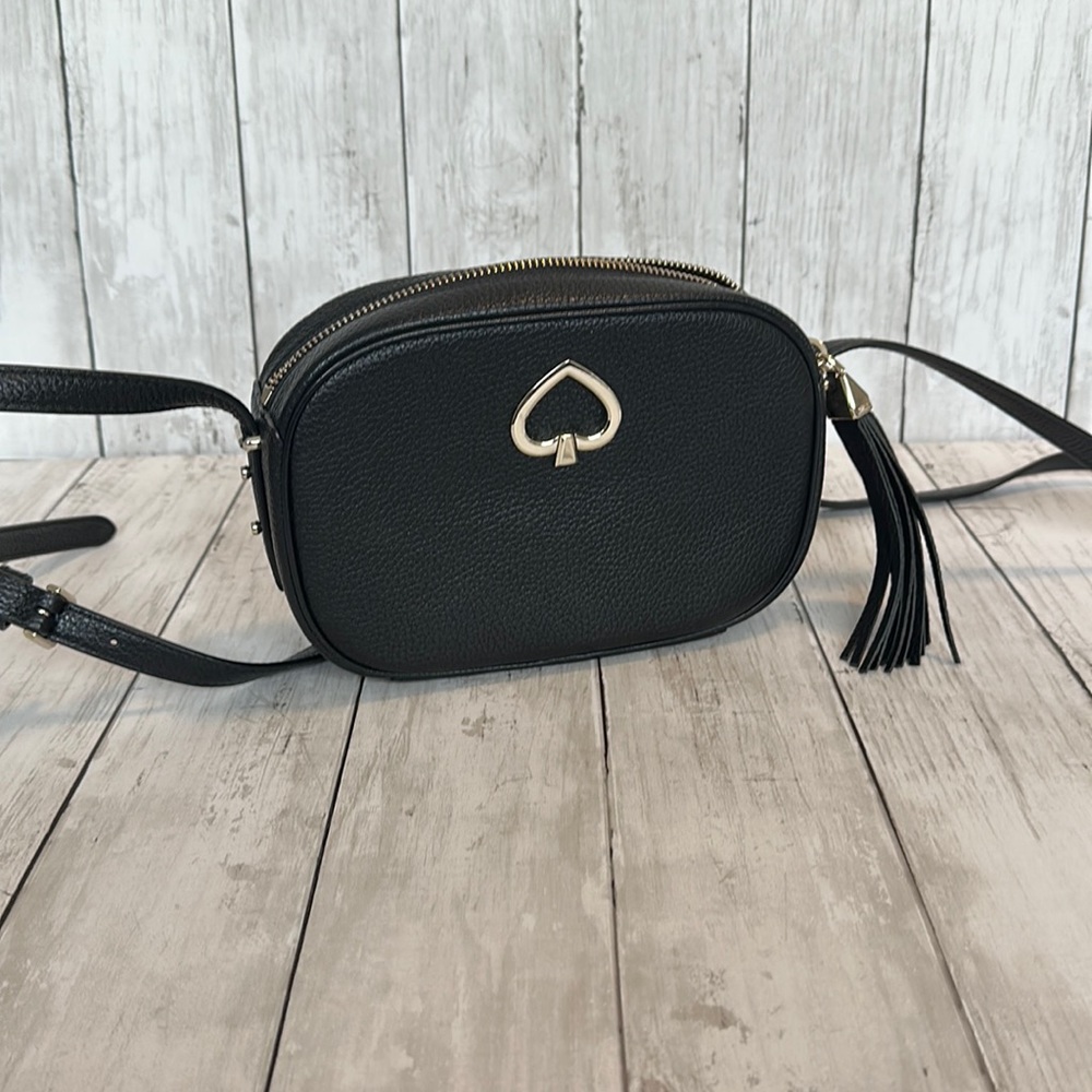 NWOT KATE SPADE KOURTNEY CAMERA BAG